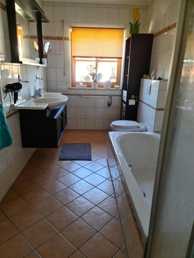 Ferienwohnung Hoamat Schmalzreich Andrea Lam Bagian luar foto