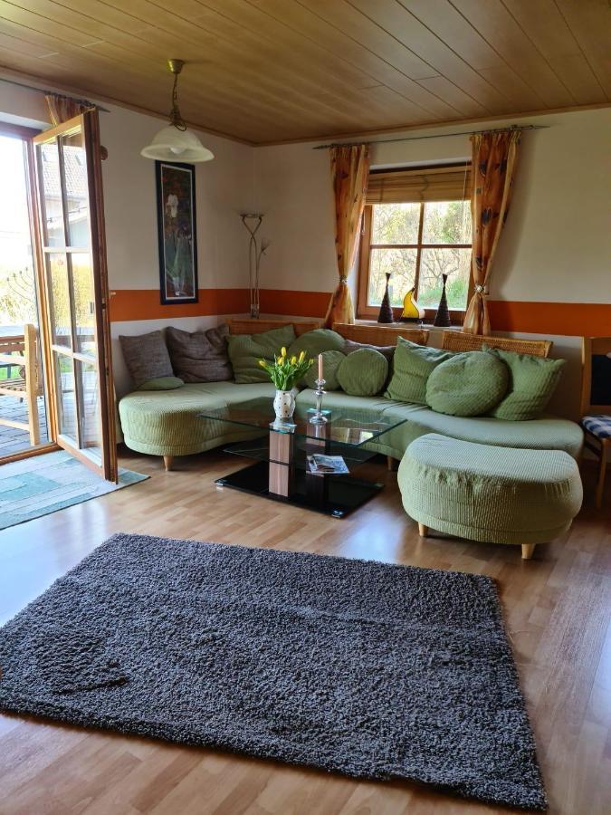 Ferienwohnung Hoamat Schmalzreich Andrea Lam Bagian luar foto