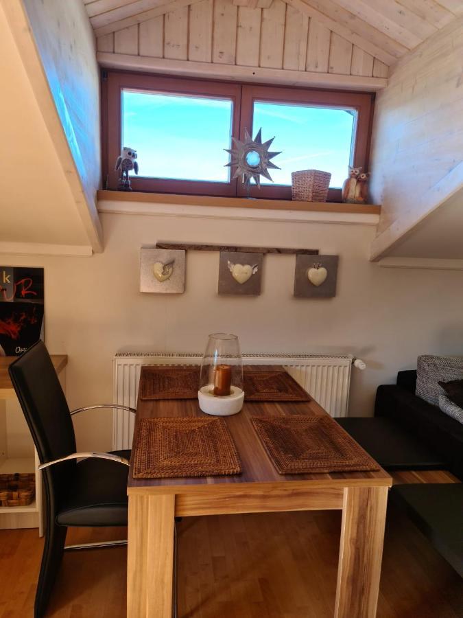 Ferienwohnung Hoamat Schmalzreich Andrea Lam Bagian luar foto